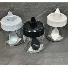 Ємність із ложкою