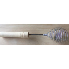 Вінчик металевий з дерев'яною РУЧКОЮ спіраль